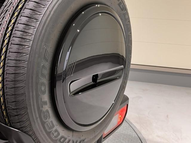 ジムニー ＸＣ　届出済未使用車　４ＷＤ　スズキセーフティサポート　本革巻ステアリング　オートエアコン　防汚タイプラゲッジフロア　オートライト　ヘッドランプウォッシャー　運転席・助手席エアバック　軽自動車（16枚目）