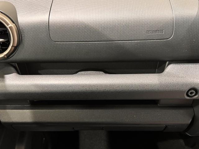 ジムニー ＸＣ　届出済未使用車　４ＷＤ　スズキセーフティサポート　本革巻ステアリング　オートエアコン　防汚タイプラゲッジフロア　オートライト　ヘッドランプウォッシャー　運転席・助手席エアバック　軽自動車（39枚目）