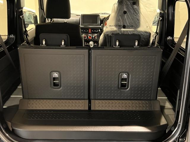 ジムニー ＸＣ　届出済未使用車　４ＷＤ　スズキセーフティサポート　本革巻ステアリング　オートエアコン　防汚タイプラゲッジフロア　オートライト　ヘッドランプウォッシャー　運転席・助手席エアバック　軽自動車（46枚目）