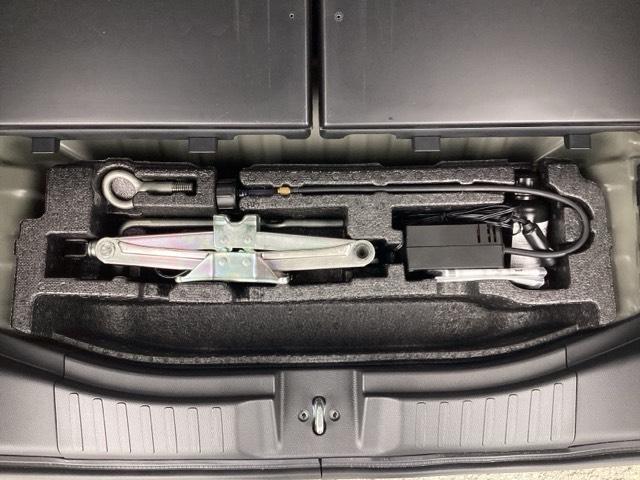 N-BOXカスタム Lターボスタイル+ブラック 2年間 走行距離無制限 保証付 ワンオーナー 禁煙車 純正7インチナビ フルセグTV DVD/CD Bluetooth ETC装備 フロアマット装備 純正アルミホイール シートヒーター(25枚目)