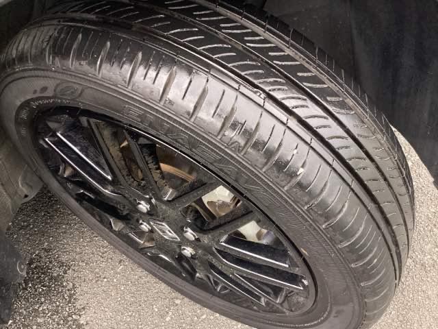 N-BOXカスタム Lターボスタイル+ブラック 2年間 走行距離無制限 保証付 ワンオーナー 禁煙車 純正7インチナビ フルセグTV DVD/CD Bluetooth ETC装備 フロアマット装備 純正アルミホイール シートヒーター(27枚目)