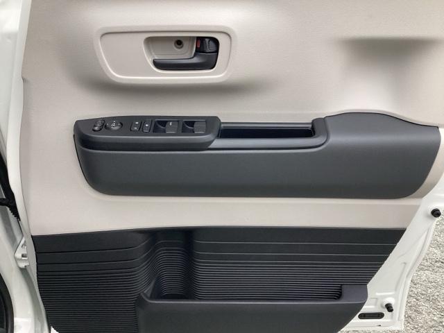 N-BOX ベースグレード(22枚目)