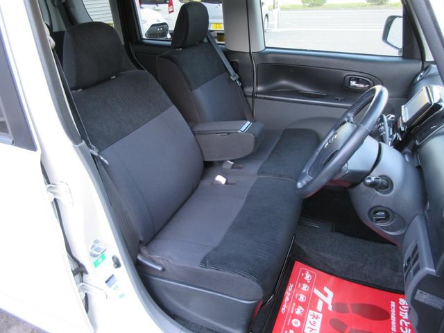 タント カスタムＶセレクション　スマートキー　ナビ　フルセグＴＶ　ＥＴＣ　バックカメラ　ＨＩＤ　オートエアコン　エアバック　タイミングチェーン　イージークローザー　アルミ（22枚目）