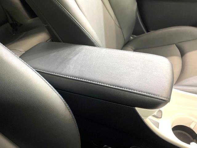 Aツーリングセレクション 禁煙車 純正9インチナビ バックカメラ LEDヘッドライト Bluetooth再生 フルセグTV レーダークルーズコントロール ETC シートヒーター スマートキー ヘッドアップディスプレイ(30枚目)