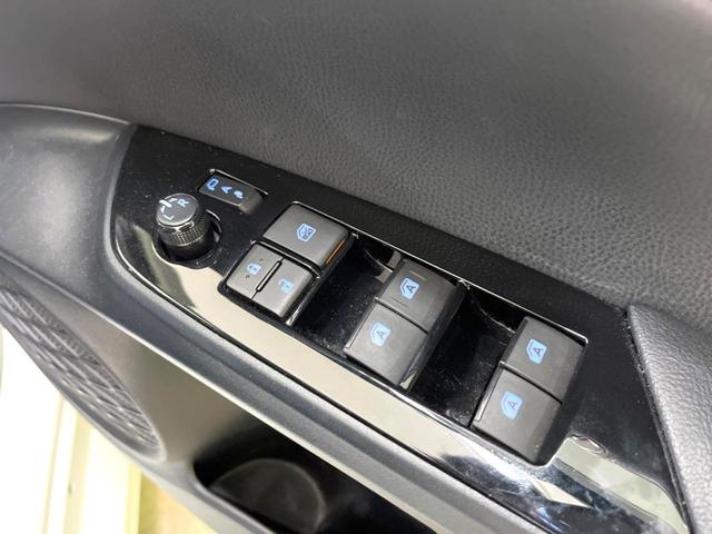 Aツーリングセレクション 禁煙車 純正9インチナビ バックカメラ LEDヘッドライト Bluetooth再生 フルセグTV レーダークルーズコントロール ETC シートヒーター スマートキー ヘッドアップディスプレイ(33枚目)
