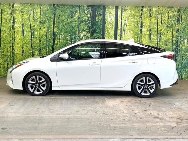 Aツーリングセレクション 禁煙車 純正9インチナビ バックカメラ LEDヘッドライト Bluetooth再生 フルセグTV レーダークルーズコントロール ETC シートヒーター スマートキー ヘッドアップディスプレイ(43枚目)