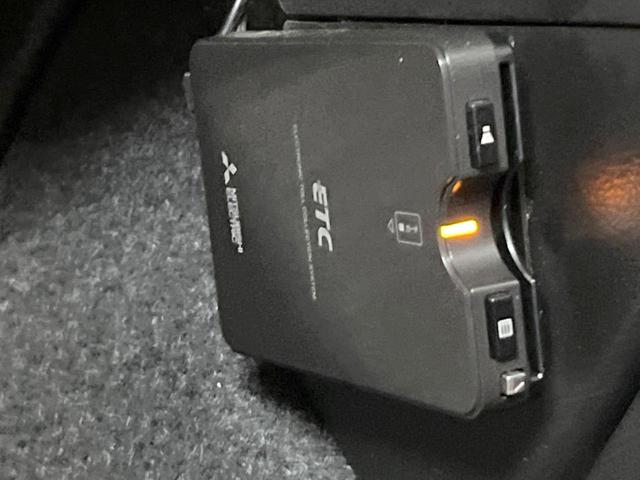 G 禁煙車 SDナビ バックカメラ レーダークルーズコントロール ETC 電動スライドドア シートヒーター 衝突軽減装置 オートマチックハイビーム アイドリングストップ スマートキー プライバシーガラス(7枚目)