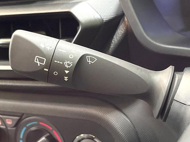 X 禁煙車 SDナビ 衝突軽減装置 バックカメラ Bluetooth再生 フルセグTV ETC LEDヘッドライト ドライブレコーダー コーナーセンサー オートマチックハイビーム スマートキー(37枚目)