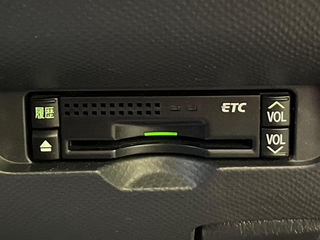 ラクティス Ｇ　Ｌパッケージ　禁煙車　純正ナビ　バックカメラ　ＥＴＣ　フロントカメラ　スマートキー　オートライト　オートエアコン　電動格納ミラー　ヘッドライトレベライザー　地デジ　１５インチアルミホイール（6枚目）