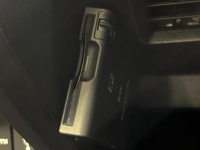Ｓ６６０ α　バックカメラ　衝突被害軽減システム　禁煙車　ハーフレザーシート　スマートキー　ＬＥＤヘッド　ＥＴＣ　クルコン　オートライト　オートエアコン　純正１５インチアルミ　Ｂｌｕｅｔｏｏｔｈ　パドルシフト（5枚目）