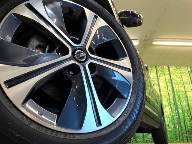 キックス X ツートーンインテリアエディション 純正9型ナビ 全周囲カメラ プロパイロット シートヒーター ETC 禁煙車 ステアリングヒーター デジタルインナーミラー LEDヘッドライト インテリキー ルーフレール 電子パーキング(10枚目)