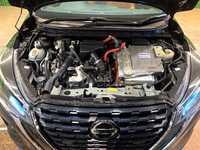 キックス X ツートーンインテリアエディション 純正9型ナビ 全周囲カメラ プロパイロット シートヒーター ETC 禁煙車 ステアリングヒーター デジタルインナーミラー LEDヘッドライト インテリキー ルーフレール 電子パーキング(18枚目)