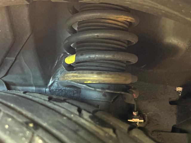 キックス X ツートーンインテリアエディション 純正9型ナビ 全周囲カメラ プロパイロット シートヒーター ETC 禁煙車 ステアリングヒーター デジタルインナーミラー LEDヘッドライト インテリキー ルーフレール 電子パーキング(20枚目)