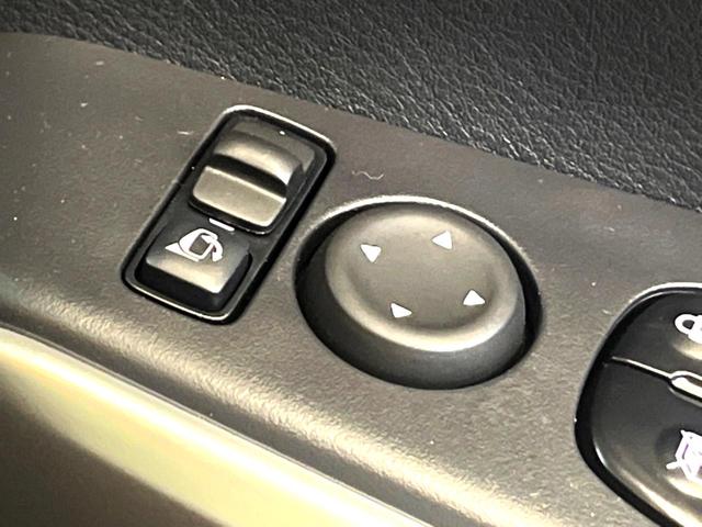 キックス X ツートーンインテリアエディション 純正9型ナビ 全周囲カメラ プロパイロット シートヒーター ETC 禁煙車 ステアリングヒーター デジタルインナーミラー LEDヘッドライト インテリキー ルーフレール 電子パーキング(29枚目)