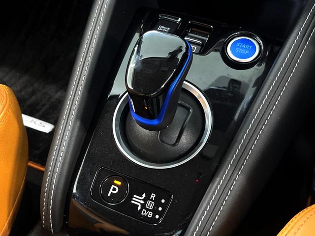 キックス X ツートーンインテリアエディション 純正9型ナビ 全周囲カメラ プロパイロット シートヒーター ETC 禁煙車 ステアリングヒーター デジタルインナーミラー LEDヘッドライト インテリキー ルーフレール 電子パーキング(35枚目)