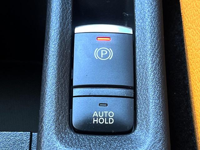 キックス X ツートーンインテリアエディション 純正9型ナビ 全周囲カメラ プロパイロット シートヒーター ETC 禁煙車 ステアリングヒーター デジタルインナーミラー LEDヘッドライト インテリキー ルーフレール 電子パーキング(40枚目)