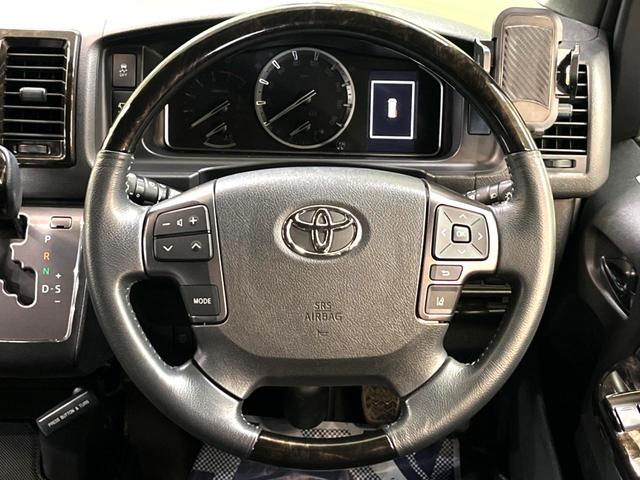 ハイエースバン スーパーＧＬ　ダークプライムＩＩ　ディーゼル　４ＷＤ　禁煙車　純正ナビ　全周囲カメラ　両側電動スライドドア　デジタルインナーミラー　ＥＴＣ　スマートキー　ＬＥＤヘッドライト　トヨタセーフティセンス　衝突軽減　車線逸脱防止（13枚目）