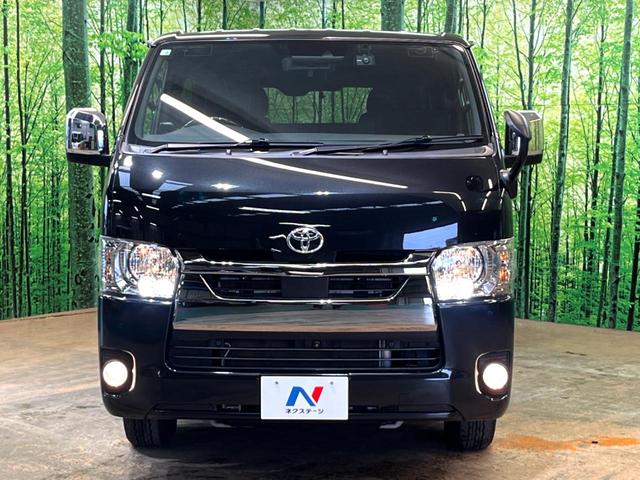 ハイエースバン スーパーＧＬ　ダークプライムＩＩ　ディーゼル　４ＷＤ　禁煙車　純正ナビ　全周囲カメラ　両側電動スライドドア　デジタルインナーミラー　ＥＴＣ　スマートキー　ＬＥＤヘッドライト　トヨタセーフティセンス　衝突軽減　車線逸脱防止（16枚目）