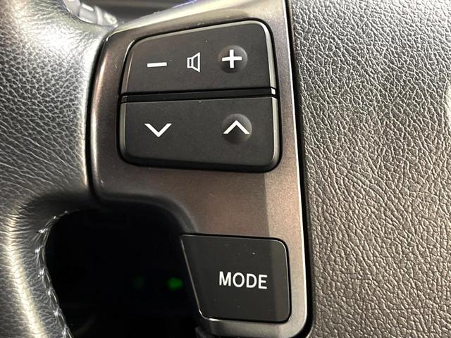 ハイエースバン スーパーＧＬ　ダークプライムＩＩ　ディーゼル　４ＷＤ　禁煙車　純正ナビ　全周囲カメラ　両側電動スライドドア　デジタルインナーミラー　ＥＴＣ　スマートキー　ＬＥＤヘッドライト　トヨタセーフティセンス　衝突軽減　車線逸脱防止（43枚目）