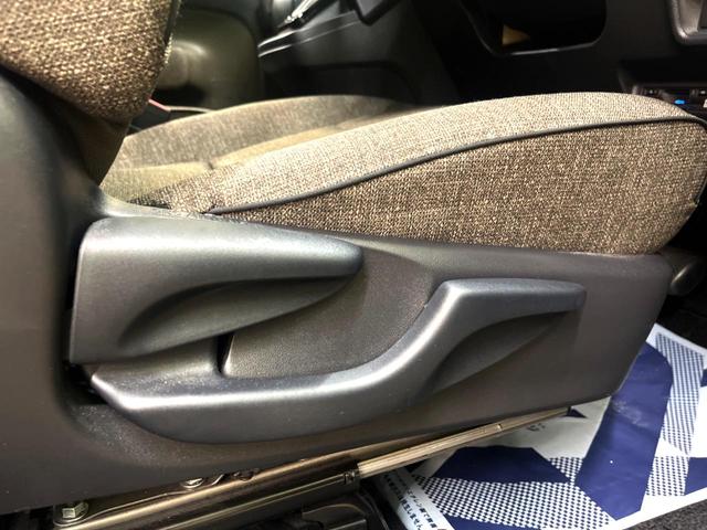 シエンタ ハイブリッドＺ　７人乗　純正１０．５型ナビ　全周囲カメラ　両側電動スライド　シートヒーター　ＢＳＭ　ＬＥＤヘッドライト　ＥＴＣ　スマートキー　レーダークルーズ　衝突軽減　車線逸脱防止　クリアランスソナー（40枚目）