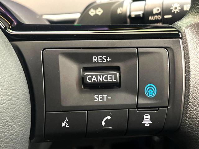 ノート Ｘ　純正９型ナビ　全周囲カメラ　デジタルインナーミラー　衝突被害軽減システム　プロパイロット　禁煙車　コーナーセンサー　ＬＥＤヘッド　ＥＴＣ２．０　オートハイビーム　オートライト　オートエアコン（7枚目）