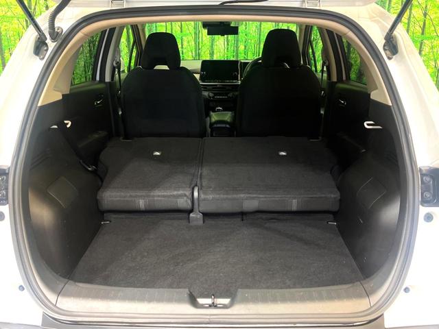 ノート Ｘ　純正９型ナビ　全周囲カメラ　デジタルインナーミラー　衝突被害軽減システム　プロパイロット　禁煙車　コーナーセンサー　ＬＥＤヘッド　ＥＴＣ２．０　オートハイビーム　オートライト　オートエアコン（10枚目）