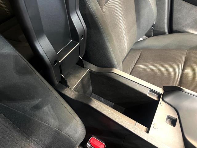 ノート Ｘ　純正９型ナビ　全周囲カメラ　デジタルインナーミラー　衝突被害軽減システム　プロパイロット　禁煙車　コーナーセンサー　ＬＥＤヘッド　ＥＴＣ２．０　オートハイビーム　オートライト　オートエアコン（56枚目）