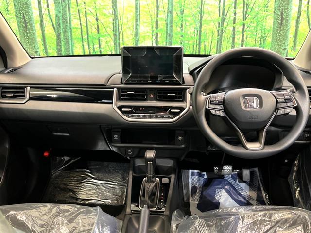 ＷＲ－Ｖ Ｘ　登録済未使用車　純正８型ナビ　バックカメラ　衝突被害軽減システム　レーダークルーズ　Ｂｌｕｅｔｏｏｔｈ　フルセグＴＶ　コーナーセンサー　スマートキー　ＬＥＤヘッド　オートライト　車線逸脱抑制機能（2枚目）