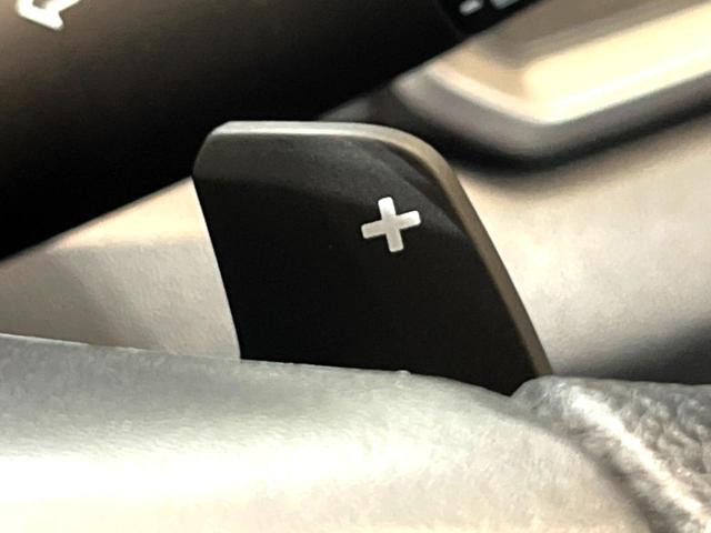 ＷＲ－Ｖ Ｘ　登録済未使用車　純正８型ナビ　バックカメラ　衝突被害軽減システム　レーダークルーズ　Ｂｌｕｅｔｏｏｔｈ　フルセグＴＶ　コーナーセンサー　スマートキー　ＬＥＤヘッド　オートライト　車線逸脱抑制機能（8枚目）