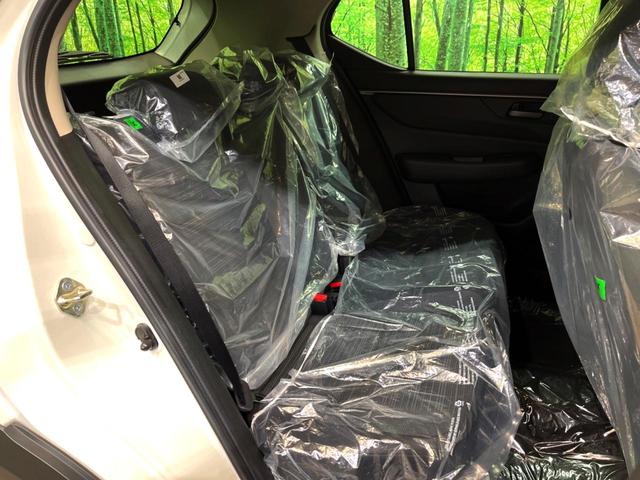 ＷＲ－Ｖ Ｘ　登録済未使用車　純正８型ナビ　バックカメラ　衝突被害軽減システム　レーダークルーズ　Ｂｌｕｅｔｏｏｔｈ　フルセグＴＶ　コーナーセンサー　スマートキー　ＬＥＤヘッド　オートライト　車線逸脱抑制機能（13枚目）