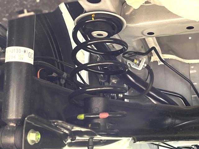 N-BOX ベースグレード 届出済未使用車 パワースライドドア 衝突被害軽減システム レーダークルーズ クリアランスソナー バックカメラ LEDヘッド オートブレーキホールド スマートキー 前席シートヒーター 車線逸脱抑制機能(21枚目)