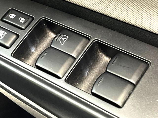 ノート e-パワー B 純正SDナビ バックカメラ 衝突被害軽減システム 禁煙車 コーナーセンサー インテリキー 車線逸脱警報 オートライト オートエアコン Bluetooth(33枚目)