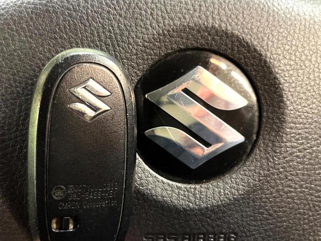 ワゴンR FXリミテッド スマートキー オートエアコン 純正14インチアルミ 純正オーディオ アームレスト シートリフター 電動格納ドアミラー バニティミラー 禁煙車(8枚目)