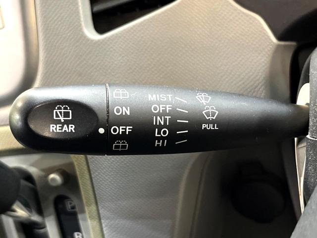 ワゴンR FXリミテッド スマートキー オートエアコン 純正14インチアルミ 純正オーディオ アームレスト シートリフター 電動格納ドアミラー バニティミラー 禁煙車(40枚目)