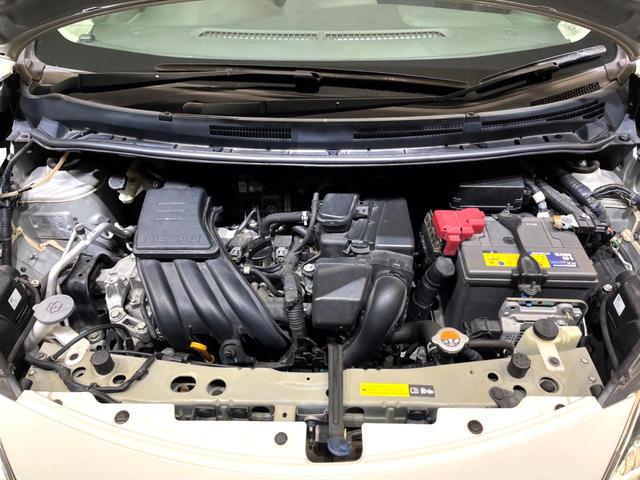 ノート Ｘ　ＳＤナビ　禁煙車　スマートキー　ＣＤ　ＤＶＤ再生　フルセグ　アイドリングストップ　シートリフター　電動格納ドアミラー（19枚目）