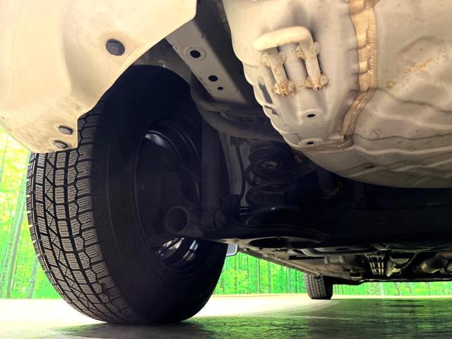 ノート Ｘ　ＳＤナビ　禁煙車　スマートキー　ＣＤ　ＤＶＤ再生　フルセグ　アイドリングストップ　シートリフター　電動格納ドアミラー（22枚目）