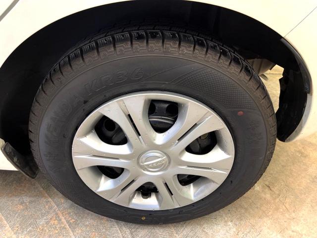 ノート Ｘ　ＳＤナビ　禁煙車　スマートキー　ＣＤ　ＤＶＤ再生　フルセグ　アイドリングストップ　シートリフター　電動格納ドアミラー（45枚目）