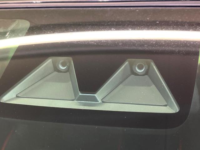 ライズ Ｚ　純正９型ナビ　衝突被害軽減システム　レーダークルーズ　禁煙車　Ｂｌｕｅｔｏｏｔｈ再生　フルセグＴＶ　ドラレコ　ＥＴＣ　ＬＥＤヘッド＆フォグライト　純正１７インチアルミ　前席シートヒーター（3枚目）