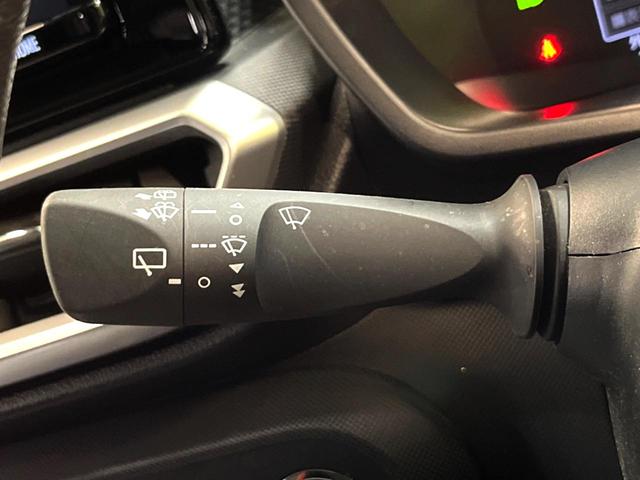 ライズ Ｚ　純正９型ナビ　衝突被害軽減システム　レーダークルーズ　禁煙車　Ｂｌｕｅｔｏｏｔｈ再生　フルセグＴＶ　ドラレコ　ＥＴＣ　ＬＥＤヘッド＆フォグライト　純正１７インチアルミ　前席シートヒーター（40枚目）