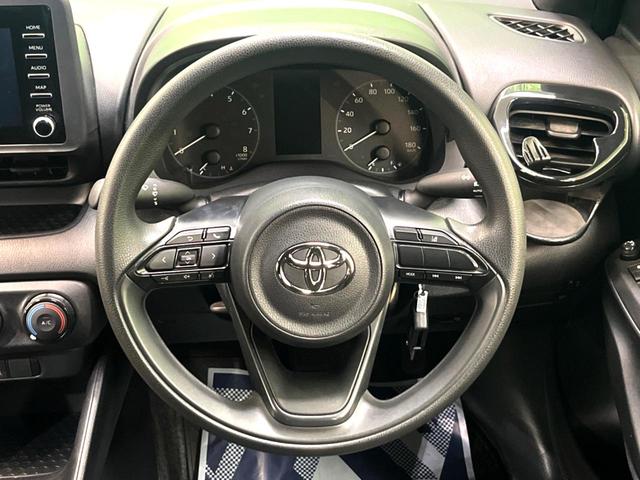 ヤリス X 純正ナビ バックカメラ 衝突被害軽減システム 禁煙車 コーナーセンサー ビルトインETC オートハイビーム 車線逸脱警報 オートライト Bluetooth 電動格納ミラー トラクションコントロール(31枚目)