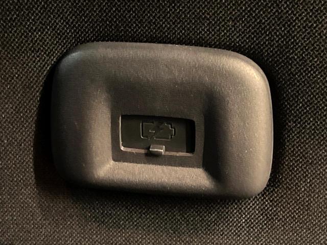 セレナ e-パワー ハイウェイスターV 両側電動ドア 純正10型ナビ 全周囲カメラ 衝突被害軽減システム プロパイロット 禁煙車 デジタルインナーミラー ドラレコ コーナーセンサー LEDヘッド ETC オートハイビーム オートライト(35枚目)