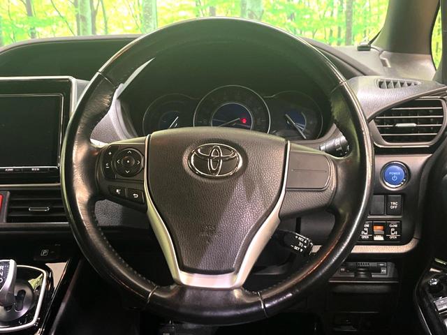 ノア ハイブリッドSi 両側電動スライドドア 純正9型ナビ 純正後席モニター バックカメラ 衝突被害軽減システム 禁煙車 ドラレコ スマートキー LEDヘッド ETC クルコン オートハイビーム オートライト(14枚目)