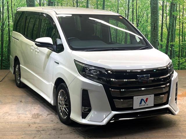 ノア ハイブリッドSi 両側電動スライドドア 純正9型ナビ 純正後席モニター バックカメラ 衝突被害軽減システム 禁煙車 ドラレコ スマートキー LEDヘッド ETC クルコン オートハイビーム オートライト(19枚目)
