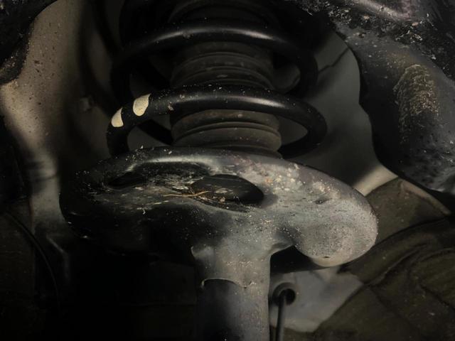 ノア ハイブリッドSi 両側電動スライドドア 純正9型ナビ 純正後席モニター バックカメラ 衝突被害軽減システム 禁煙車 ドラレコ スマートキー LEDヘッド ETC クルコン オートハイビーム オートライト(23枚目)