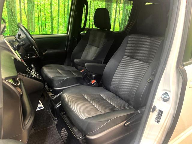 ノア ハイブリッドSi 両側電動スライドドア 純正9型ナビ 純正後席モニター バックカメラ 衝突被害軽減システム 禁煙車 ドラレコ スマートキー LEDヘッド ETC クルコン オートハイビーム オートライト(26枚目)