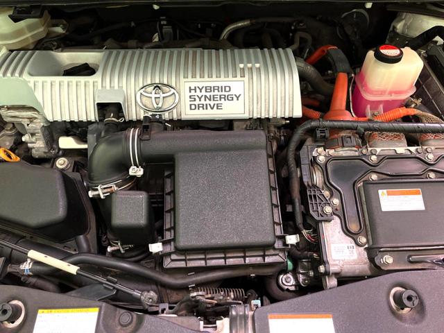 プリウスアルファ Sツーリングセレクション・G’s 純正SDナビ バックカメラ フルセグTV 専用ハーフレザーシート LEDヘッドライト 本革巻きステアリング ETC スマートキー 禁煙車 純正18インチAW ドライブレコーダー(15枚目)