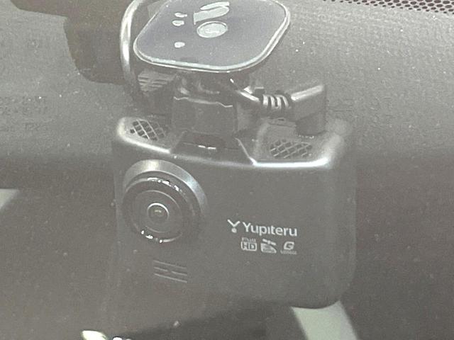 プリウスアルファ Sツーリングセレクション・G’s 純正SDナビ バックカメラ フルセグTV 専用ハーフレザーシート LEDヘッドライト 本革巻きステアリング ETC スマートキー 禁煙車 純正18インチAW ドライブレコーダー(31枚目)