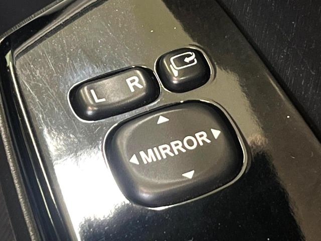 プリウスアルファ Sツーリングセレクション・G’s 純正SDナビ バックカメラ フルセグTV 専用ハーフレザーシート LEDヘッドライト 本革巻きステアリング ETC スマートキー 禁煙車 純正18インチAW ドライブレコーダー(35枚目)