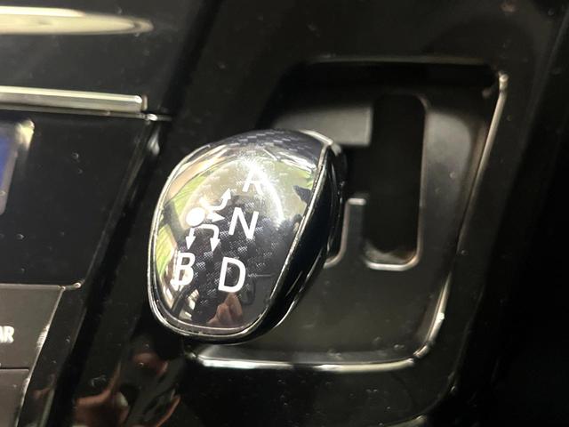 プリウスアルファ Sツーリングセレクション・G’s 純正SDナビ バックカメラ フルセグTV 専用ハーフレザーシート LEDヘッドライト 本革巻きステアリング ETC スマートキー 禁煙車 純正18インチAW ドライブレコーダー(46枚目)