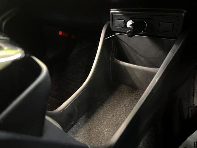 プリウスアルファ Sツーリングセレクション・G’s 純正SDナビ バックカメラ フルセグTV 専用ハーフレザーシート LEDヘッドライト 本革巻きステアリング ETC スマートキー 禁煙車 純正18インチAW ドライブレコーダー(48枚目)